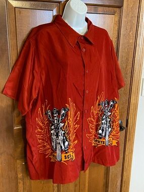 PHYS.SCI. Button Up Shirt Men's XL Red Short Sleeve Skeleton Biker Graphic Y2K